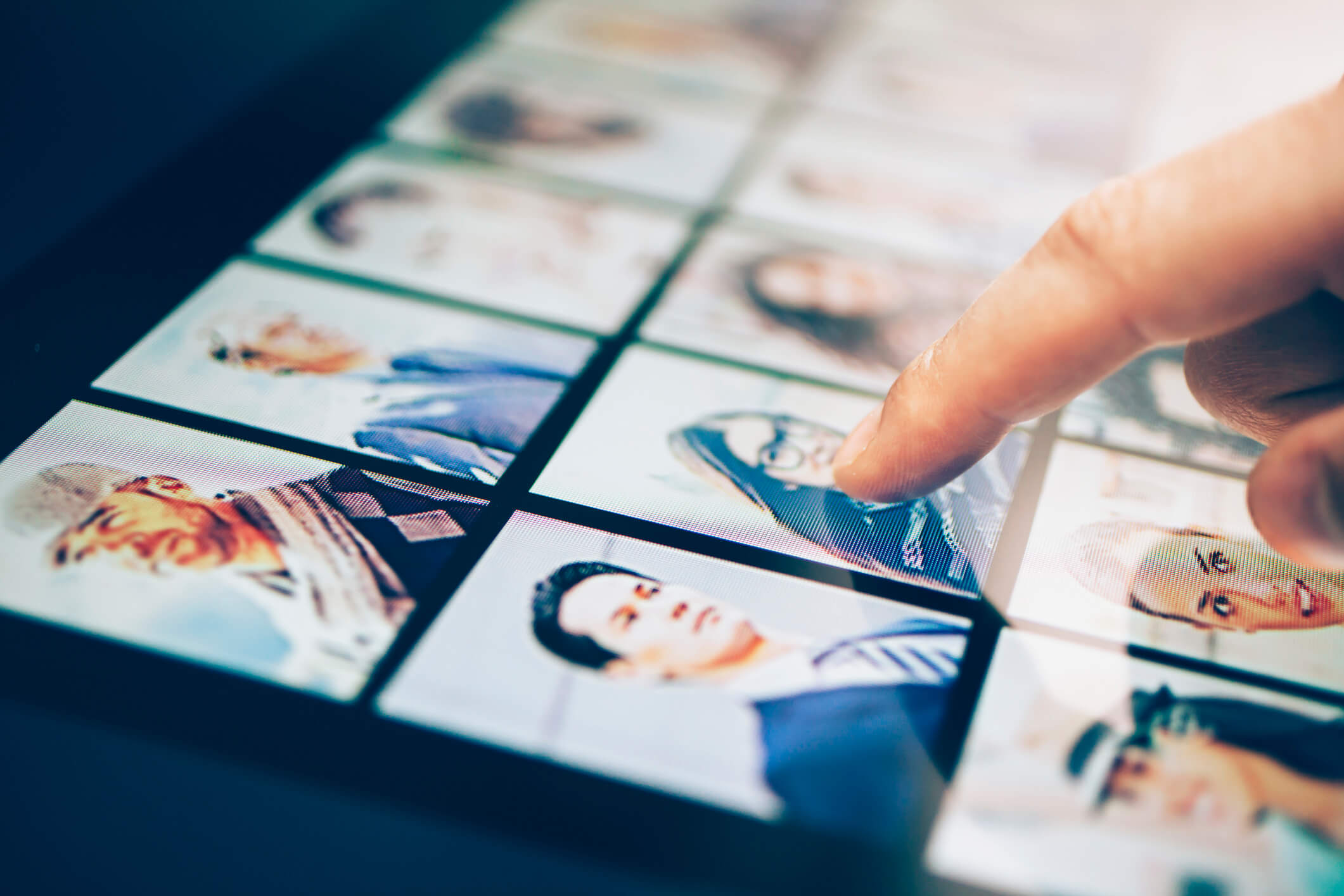 Soy autónomo, ¿puedo contratar empleados?